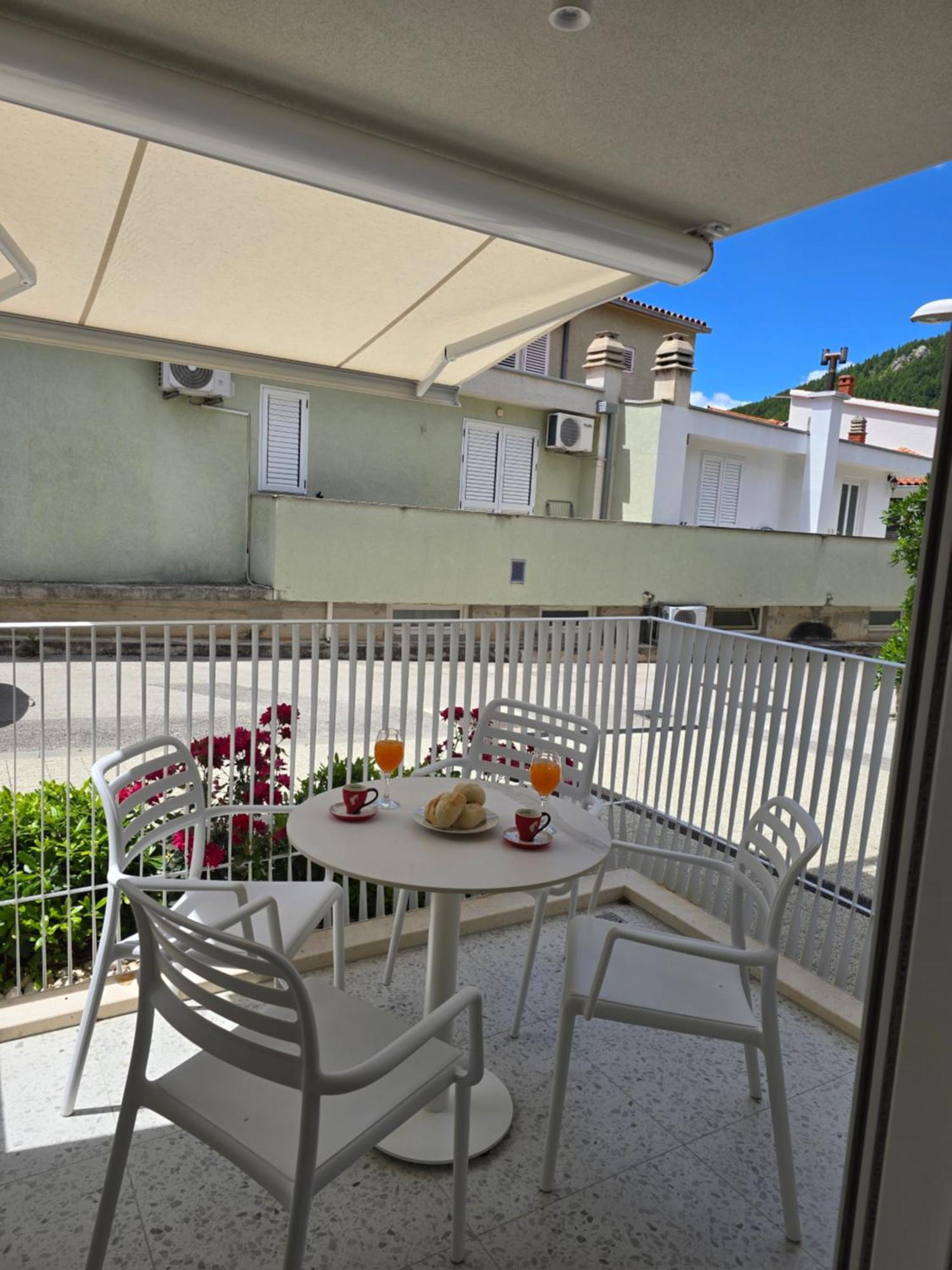 Villa Anchor Baska Voda Exterior photo